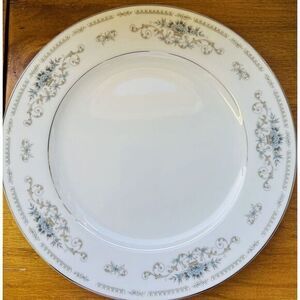 Vintage Wade Fine China Diane Japan‎ 10.25" Single Dinner Plate Porcelain
